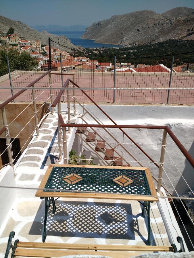 Marthas Traditional House Symi Exterior photo