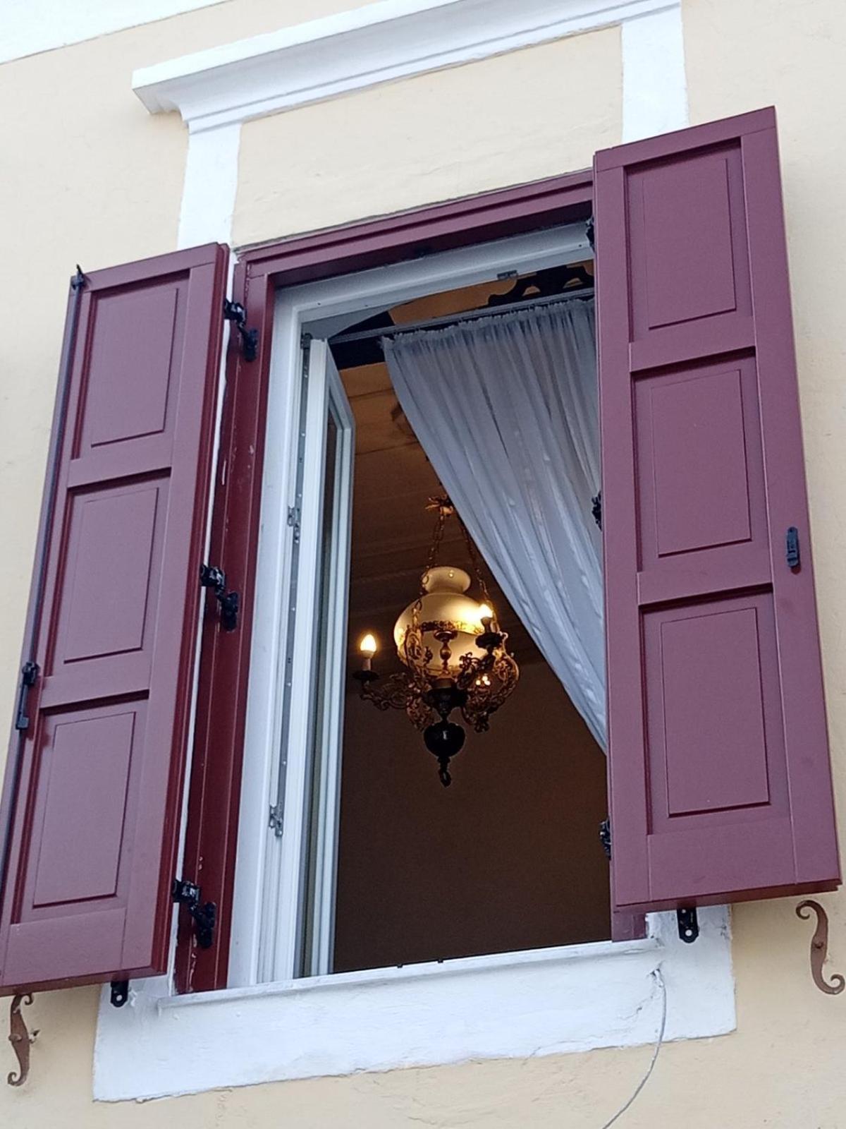 Marthas Traditional House Symi Exterior photo